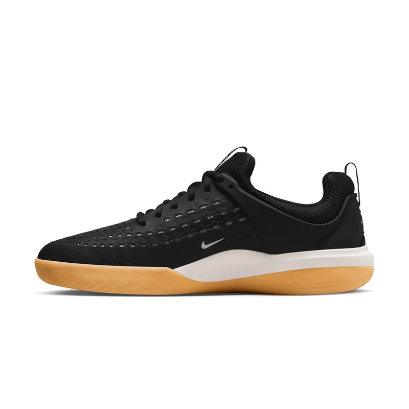 Nike SB Nyjah 3 'Black Gum'