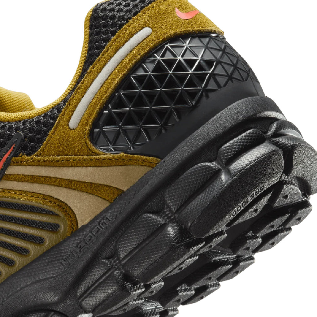 Nike Zoom Vomero 5 Premium 'Olive Flak'